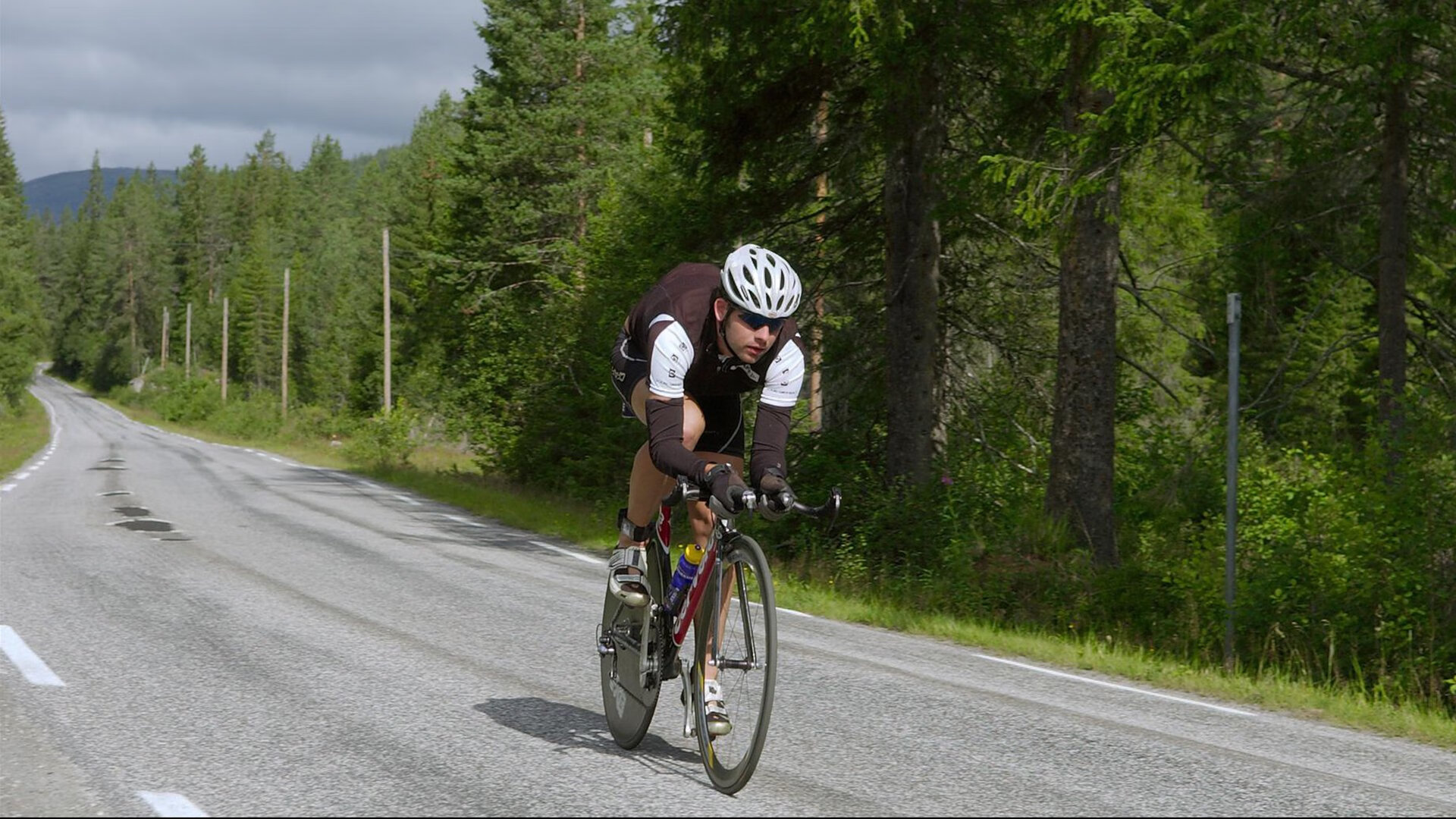 中国篮球走向世界的步伐加快，中国篮球走向世界的步伐加快了吗